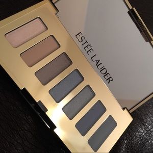 Estée Lauder Sculpting Eyeshadow Pallete 💖